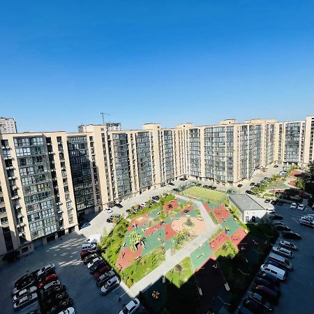 Loft В River Park З Джакузі Dnipro Dış mekan fotoğraf