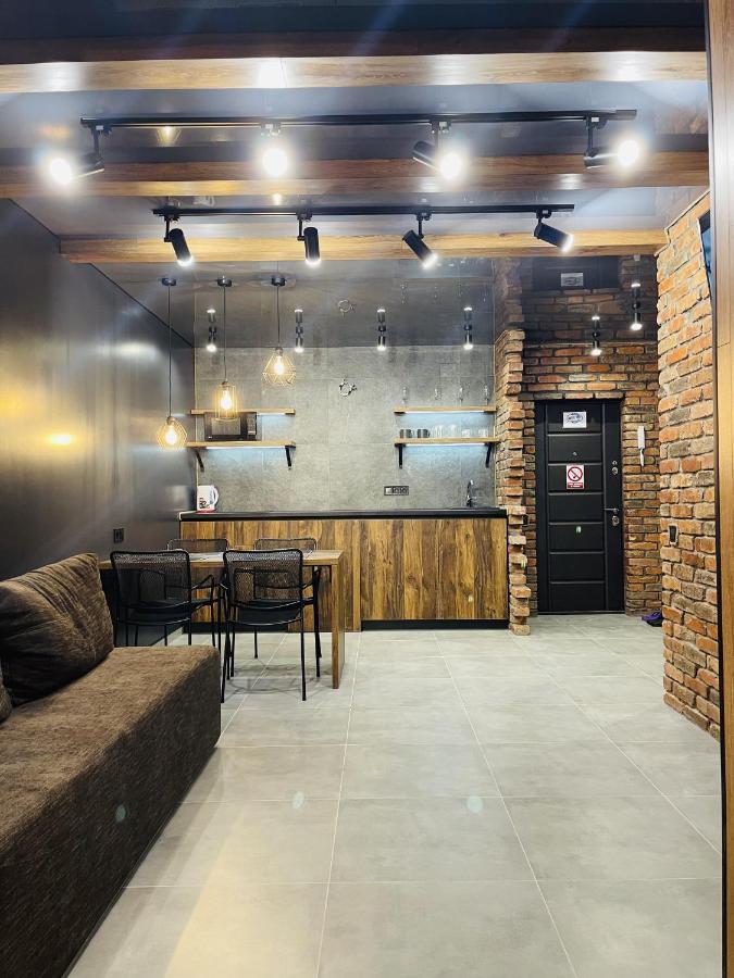 Loft В River Park З Джакузі Dnipro Dış mekan fotoğraf