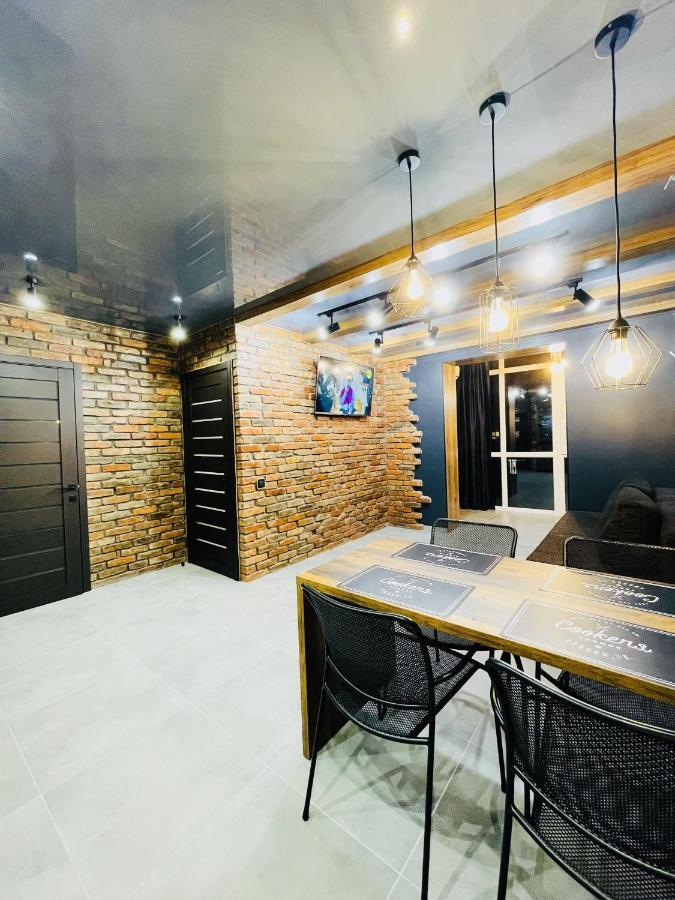Loft В River Park З Джакузі Dnipro Dış mekan fotoğraf
