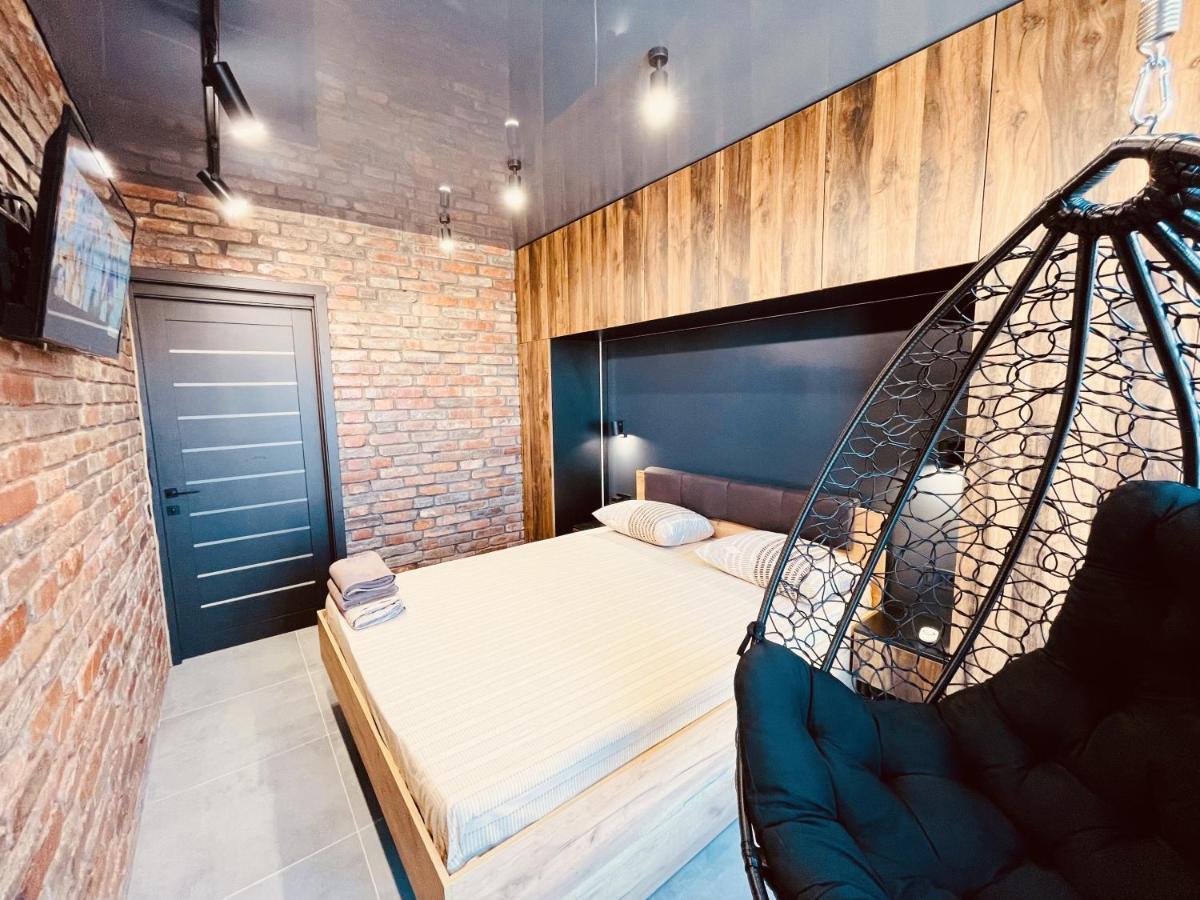 Loft В River Park З Джакузі Dnipro Dış mekan fotoğraf