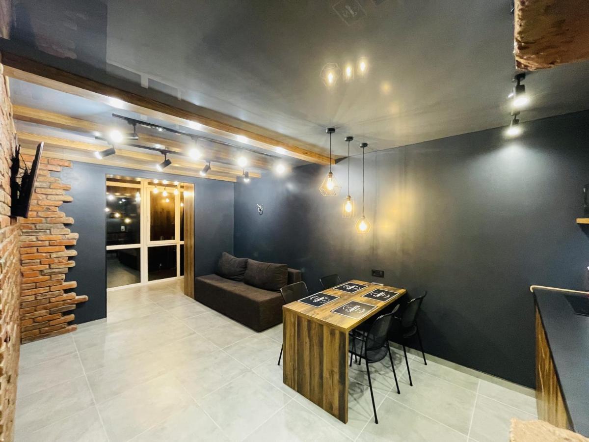 Loft В River Park З Джакузі Dnipro Dış mekan fotoğraf